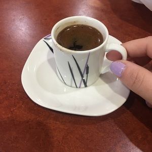 Meet your Posher, Nada